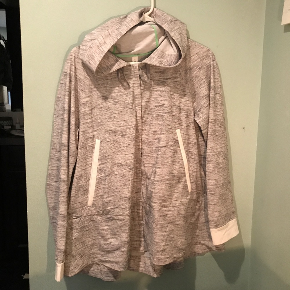 Lululemon Sun Showers Rain Jacket